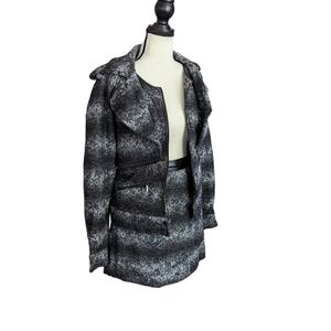 Karl Lagerfeld Gray/Black Tweed Skirt/Jacket Set Size L